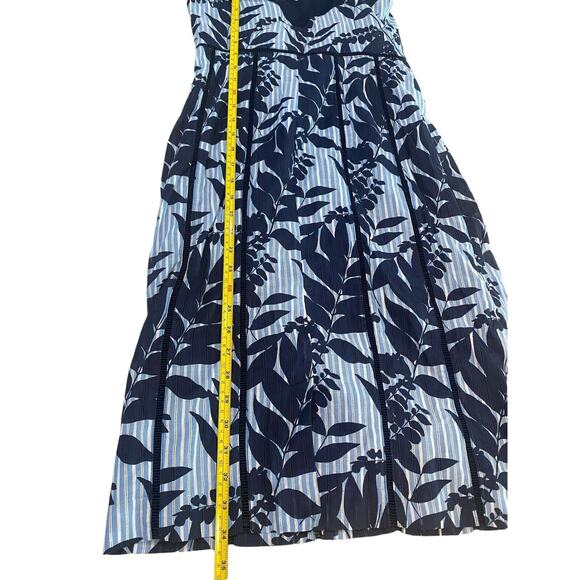 Banana Republic Floral Sun Dress - Blue Size 2 Mid Thigh Length - Picture 8 of 8